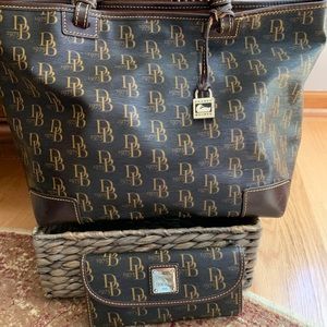 Dooney & Bourke Signature Tote